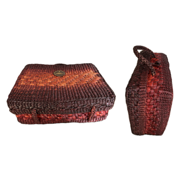 W-2.6-กระเป๋าผักตบชวา-สำหรับชุดดริปกาแฟ-สีแดงเบอร์รี่