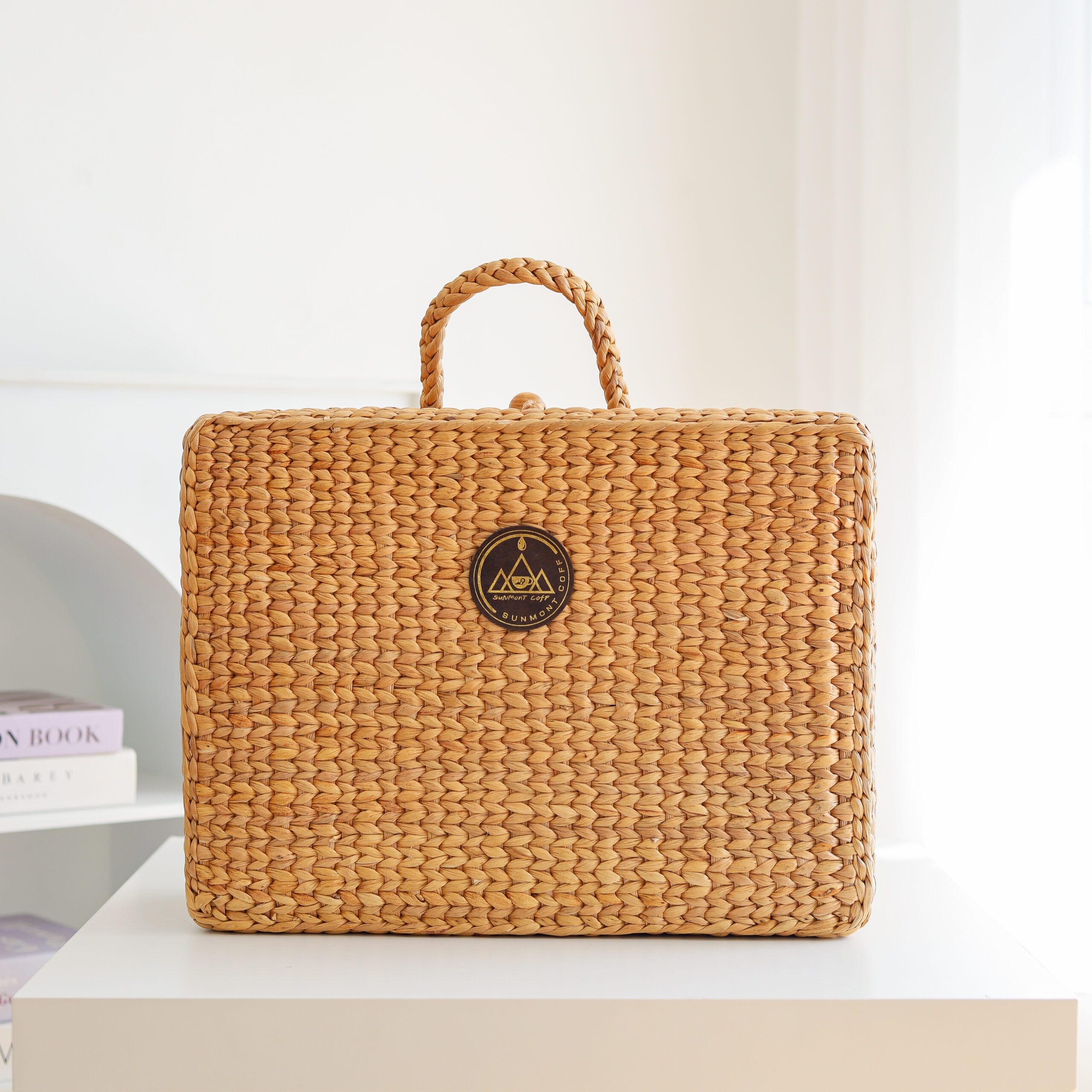 W-1.3-กระเป๋าผักตบชวา-สำหรับชุดดริปกาแฟ-สีธรรมชาติ