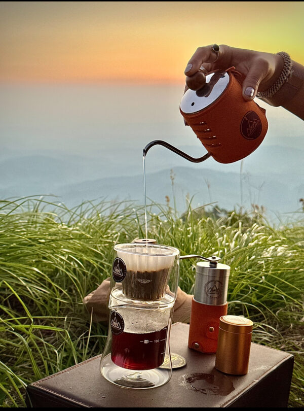 M-3-5 กระเป๋าชุดดริปกาแฟ Mini Coffee Drip Set (สีดำ)